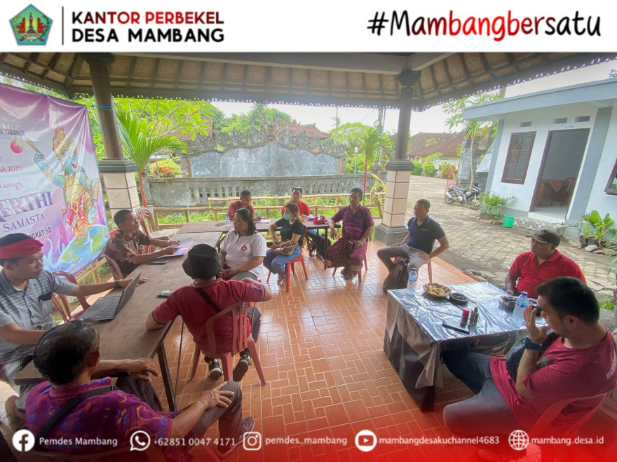 RAPAT KEGIATAN BERSAMA SEKDES DAN KEPALA WILAYAH MASING-MASING DESA MAMBANG