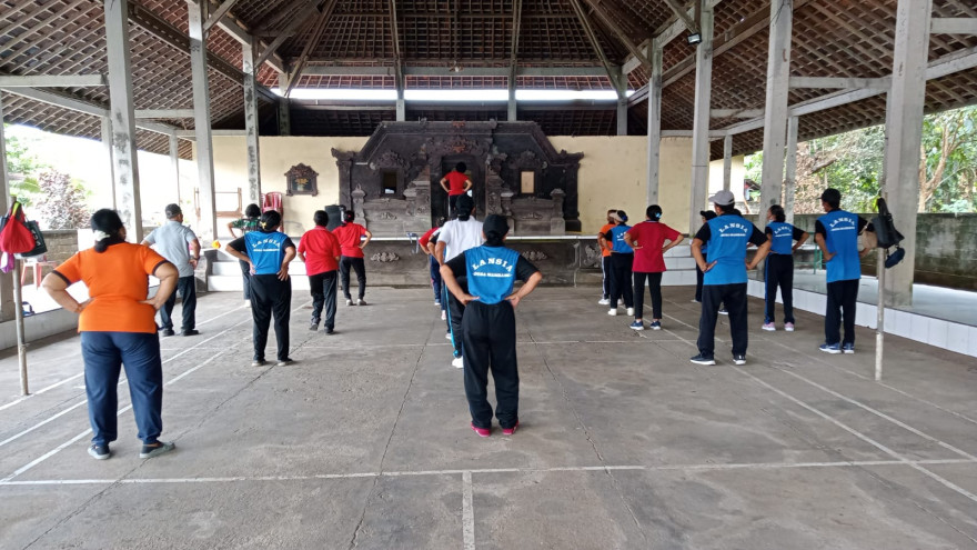 LANSIA SEHAT DESA MAMBANG