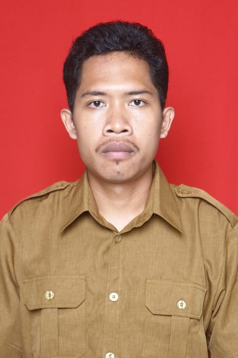 I MADE WIKA DARMAWAN, S.T